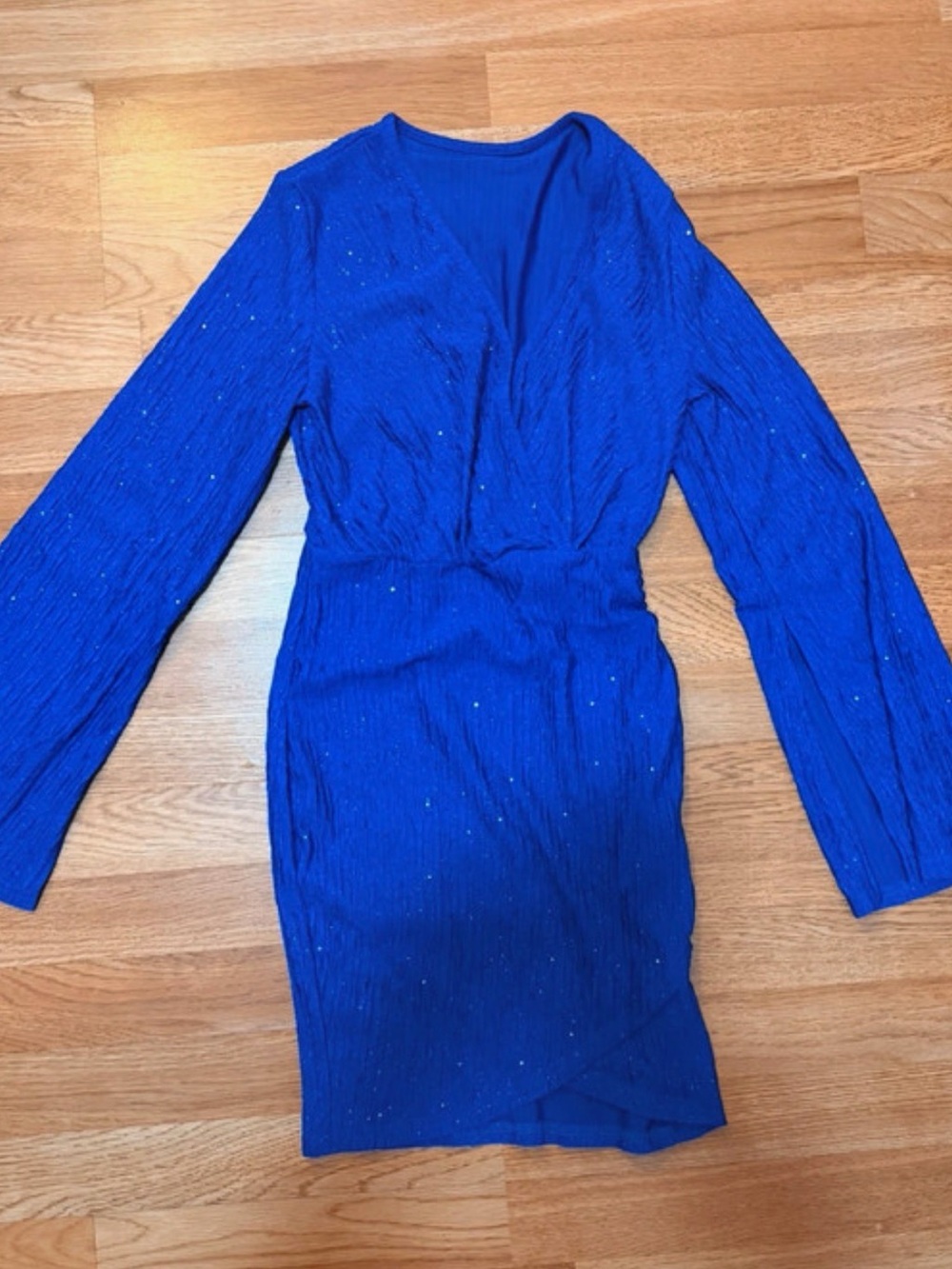Blue Long-Sleeve V-Neck Women’s Dress